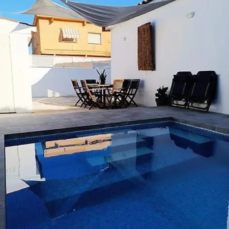 Casa Independiente Con Piscina Holiday home
