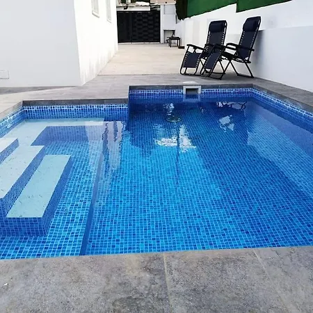 Casa Independiente Con Piscina *